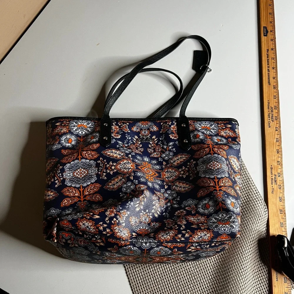 Coach Kaleidoscope Floral Print Zip Top Tote Navy Crossgrain Leather F11823